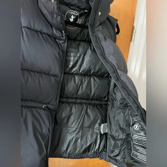 Save the duck puffer vest 2/M - Picture 10 of 13